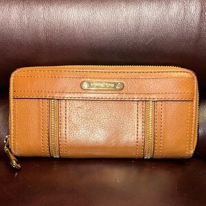 Michael Kors Moxley Zip Around Wallet